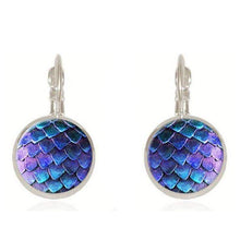 Load image into Gallery viewer, Dragon Egg/ Dragon Scales Earrings (3 Colors) - Fandom World Store