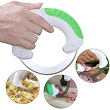 Load image into Gallery viewer, Circular Rolling Knife - Fandom World Store