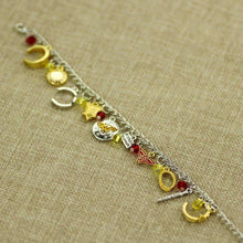 Load image into Gallery viewer, Wonder Woman 10 Charms Bracelet - Fandom World Store
