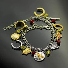 Load image into Gallery viewer, Wonder Woman 10 Charms Bracelet - Fandom World Store